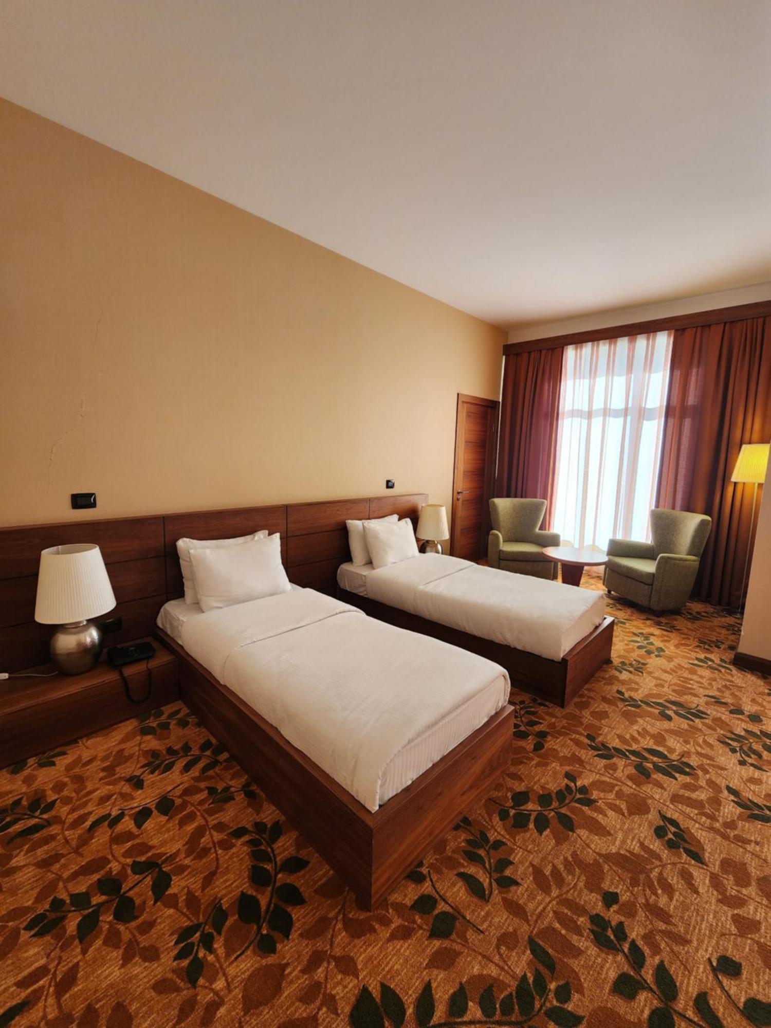 El Resort Hotel Qax Exterior photo