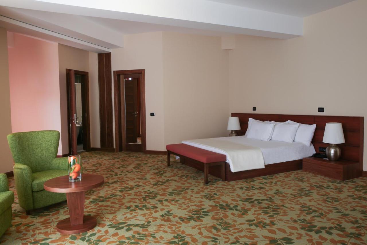 El Resort Hotel Qax Exterior photo